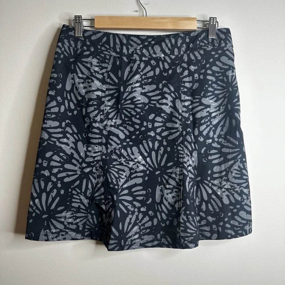 Rip‎ Skirt Womens M Gray Black Floral Wrap Adjustable Hawaiian Adjustable Swim